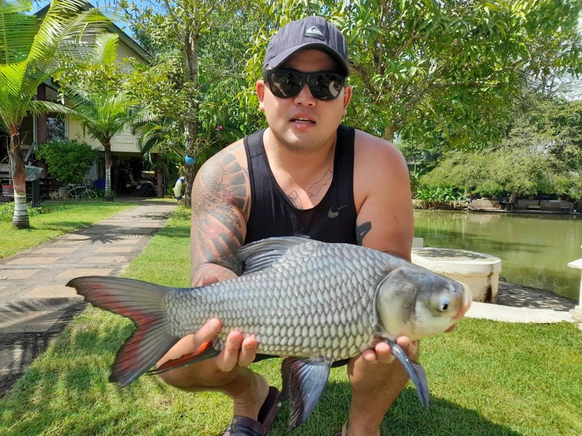 Llamados Fishing Lake San Kamphaeng Buitenkant foto